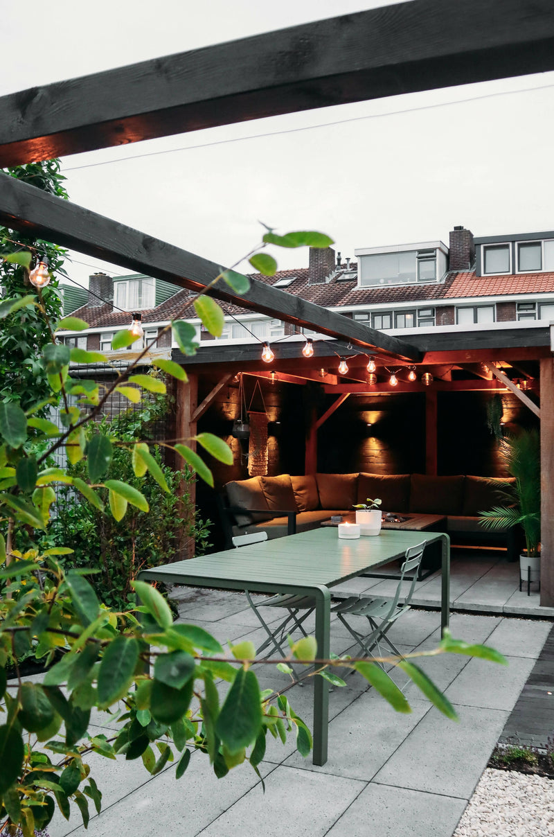 Een Moderne Stadstuin door Ruyg Tuinen-Ruyg tuinen-Overkapping,Tuin-Een Moderne Stadstuin door Ruyg Tuinen-OBLY