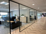 Een glazen entree en glazen trapbalustrades-Overveld Glas-Entree/Hal/Trap-Glazen Entree, Vergaderruimtes & Trapbalustrades -OBLY