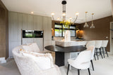 Eigentijdse Gezinswoning in Zwart Hout-AG Interieur-woonkamer-Zwart Houten Familiewoning met Karakter | Modern en Warm Interieurontw-OBLY