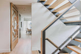 Eiken taatsdeur met custom made design-INDU DOORS-custom design,eikenhout,luxe afwerking,moderne deuren,Taatsdeur,Woonkamer-Eiken taatsdeur met custom made design van Indu Doors-OBLY