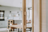 Eikenhouten binnendeuren van Indu Doors-INDU DOORS-eikenhout,eikenhouten binnendeuren,Eikenhoutendeuren,hoogwaardige afwerking,houten deuren,interieur deuren,landelijke stijl,maatwerk deuren,moderne binnendeuren,natuurlijke materialen-OBLY