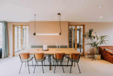 Eikenhouten binnendeuren van Indu Doors-INDU DOORS-eikenhout,eikenhouten binnendeuren,Eikenhoutendeuren,hoogwaardige afwerking,houten deuren,interieur deuren,landelijke stijl,maatwerk deuren,moderne binnendeuren,natuurlijke materialen-OBLY