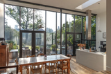 Glazen aanbouw en tuinhuis bij woonhuis in Kralingen-Studio Gers-glazen aanbouw,herenhuis,Kralingen,leefkeuken,Studio Gers,tuinhuis-Glazen aanbouw en tuinhuis Kralingen | Studio Gers-OBLY