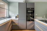 Greeploze moderne keuken met marmerlook werkblad-Iemms keukens & interieur-design keuken,grijze keuken,keuken met marmerlook werkblad,minimalistische keuken,moderne keuken-Greeploze moderne keuken met marmerlook werkblad-OBLY