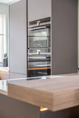 Greeploze moderne keuken met marmerlook werkblad-Iemms keukens & interieur-design keuken,grijze keuken,keuken met marmerlook werkblad,minimalistische keuken,moderne keuken-Greeploze moderne keuken met marmerlook werkblad-OBLY