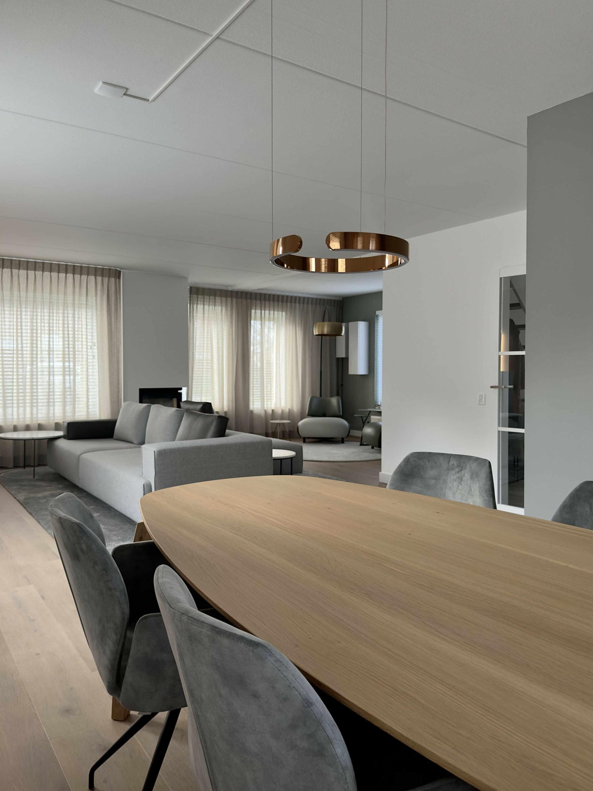 Groen als basis voor het interieur-NIRA | designing interior life-Eetkamer,Groene tinten,Interieur,Keuken,Rustig interieur,Sfeerverlichting,Woonkamer-Harmonisch interieur met groen als basis in een vrijstaande woning-OBLY