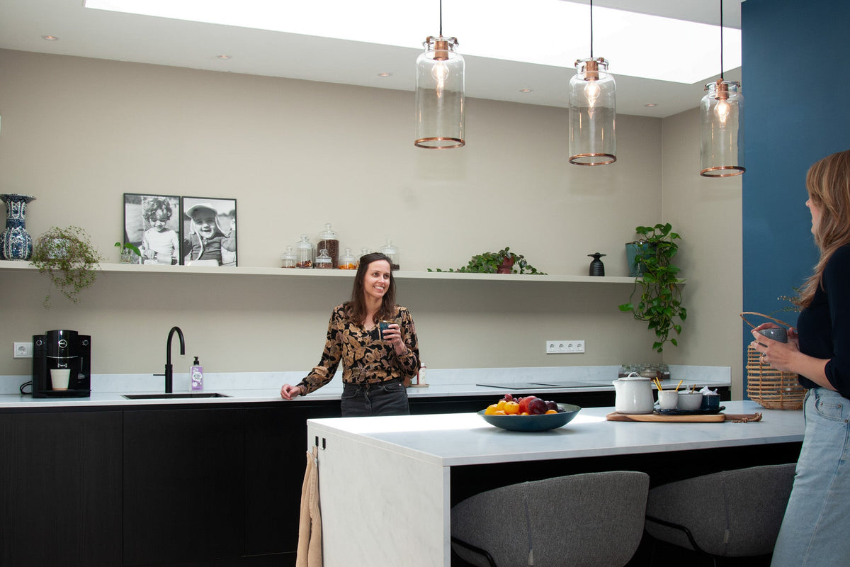 Hedendaagse uitbouw bij jaren ’30 woning-BRANDVRIES – architectuur collectief-Aanbouw,aanbouw jaren 30 woning modern,glazen aanbouw jaren 30 woning,jaren 30 woning uitbouw,Jaren30woning,Keuken,moderne uitbouw jaren 30 woning,uitbouw jaren 30 huis,Villa,Woonkamer-OBLY