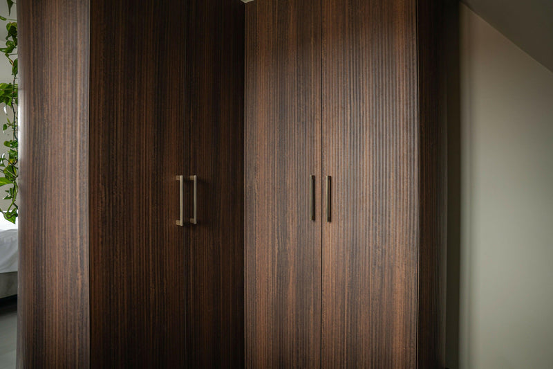 Hoekkast met afgeronde vormen-BVDK maatwerk-Hoekkast,Maatwerk kast,Slaapkamer-Maatwerk Hoekkast met Afgeronde Hoeken in Slaapkamer-OBLY