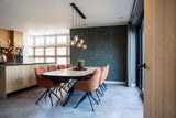 Warm familiehuis met maatwerk interieur van massief hout
