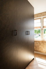 Warm familiehuis met maatwerk interieur van massief hout