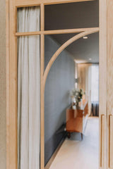 Indu Doors dubbele eiken deur met glas organische vorm-INDU DOORS-dubbele deur,eikenhout,glazen deur,luxe afwerking-Dubbele eiken deur met glas organische vorm-OBLY