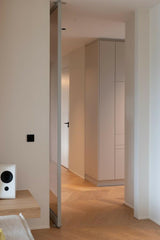Japandi Penthouse met Moderne Accenten in Amsterdam-Studio Boud-japandi interieur,Keuken,luxe appartement,minimalistisch wonen,modern interieur,natuurlijke materialen,Penthouse-OBLY