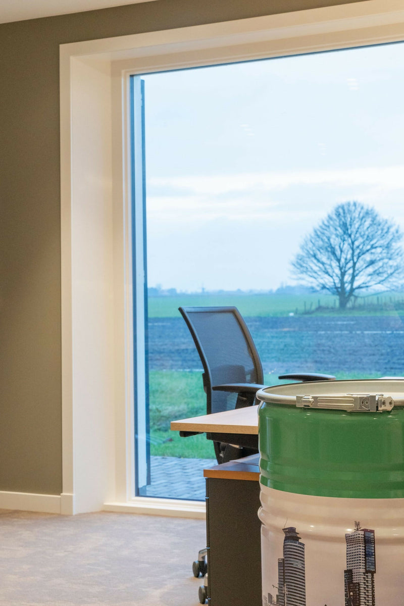 Kantoorbar met biljartkamer en luxe toiletruimte-OBLY-Biljartkamer,Luxe toilet,Maatwerk interieur,Woonboerderij-Woonboerderij Obdam-OBLY