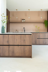 Karakteristieke jaren 30 woning met warm modern interieur-Nieuwenhuis Interieurontwerp-jaren 30 interieur,leefkeuken inspiratie,modern wonen,natuurlijke materialen,stijlvolle woning,vintage interieur,warm interieur,Woonkamer-Jaren 30 interieur | Warm en modern wonen met karakter-OBLY