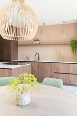 Karakteristieke jaren 30 woning met warm modern interieur-Nieuwenhuis Interieurontwerp-jaren 30 interieur,leefkeuken inspiratie,modern wonen,natuurlijke materialen,stijlvolle woning,vintage interieur,warm interieur,Woonkamer-Jaren 30 interieur | Warm en modern wonen met karakter-OBLY