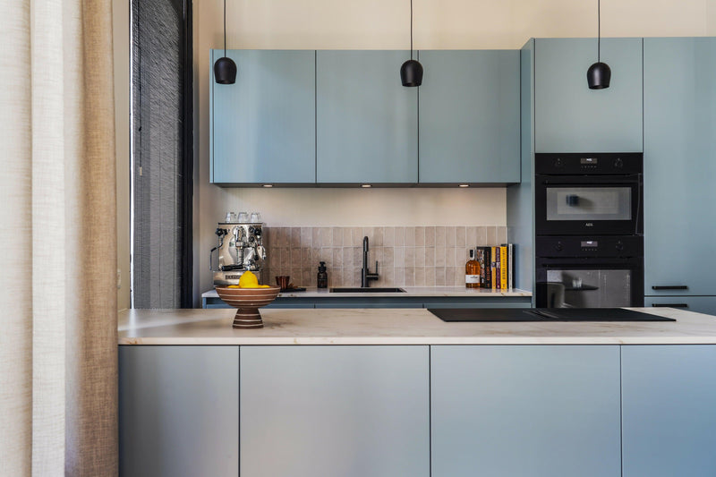 Karakteristieke woning in Utrecht-Villa18-1870,benedenwoning,eethoek,interieurontwerp,karakteristiek,keuken,living,luxe,maatwerk,tijdloos,Utrecht,Villa18 Interieurs,wijnkelder,woonkamer-OBLY
