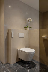Karakteristieke woning volledig gerenoveerd met luxe badkamer en leefkeuken-Oudendorp-badkamer renovatie,complete renovatie,dubbele wastafel,Eetkamer,Inloopdouche,karakteristieke woning,Keuken,leefruimte,luxe badkamer,maatwerkkasten,Oudendorp Totaal Afbouw,Sunshower,totaalafbouw,totaalrenovatie,visgraatvloer,Woningrenovatie,woonkamer inspiratie-Karakteristieke woning volledig gerenoveerd | Oudendorp-OBLY