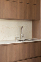 Karakteristieke woning volledig gerenoveerd met luxe badkamer en leefkeuken-Oudendorp-badkamer renovatie,complete renovatie,dubbele wastafel,Eetkamer,Inloopdouche,karakteristieke woning,Keuken,leefruimte,luxe badkamer,maatwerkkasten,Oudendorp Totaal Afbouw,Sunshower,totaalafbouw,totaalrenovatie,visgraatvloer,Woningrenovatie,woonkamer inspiratie-Karakteristieke woning volledig gerenoveerd | Oudendorp-OBLY