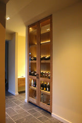 Klassieke maatwerkkast met geïntegreerde tv-MEES Meubels & Interieurs-Woonkamer-OBLY