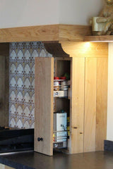 Landelijke maatwerkkeuken met warme houttinten-MEES Meubels & Interieurs-#ambachtelijk,#houtenkast,#interieurbouw,#keukendesign,#keukenopmaat,#landelijkekeuken,#maatwerkinterieur,#maatwerkkeuken,#maatwerkmeubels,#massiefhout,Keuken-OBLY