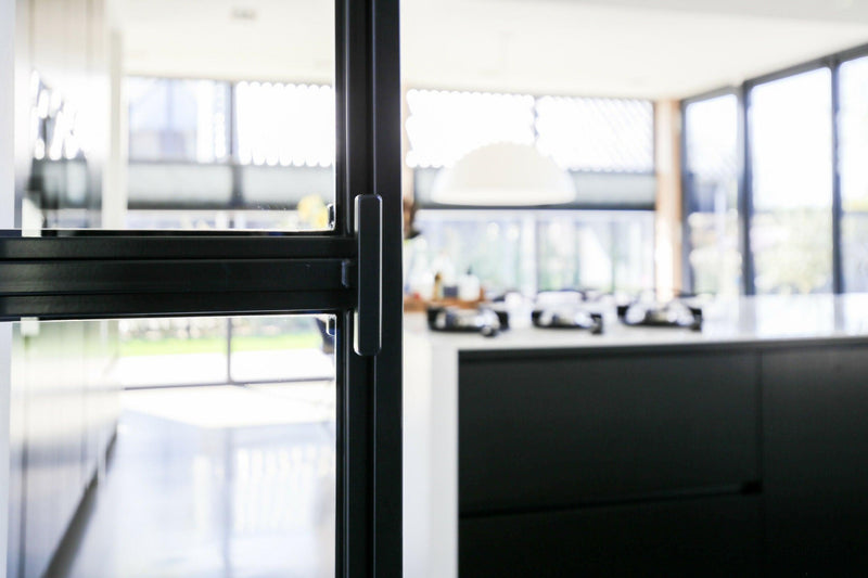 Licht, karakter en comfort in een moderne schuurwoning-BLIZ InteriorDesign-woonkamer-Licht, leefbaar en modern: eigentijdse schuurwoning-OBLY