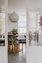 Lichte gezinswoning met maatwerk interieur-Witteveen interieur architecten-complete woninginrichting,gezinswoning inspiratie,houten interieur,inloopkast op maat,Keuken,moderne woonkeuken,Woonkamer-Lichte Gezinswoning met Maatwerk Interieur -OBLY