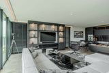 Luxe Interieur met Uitzicht op Zee-OBLY-Keuken,Villa,Woonkamer-OBLY