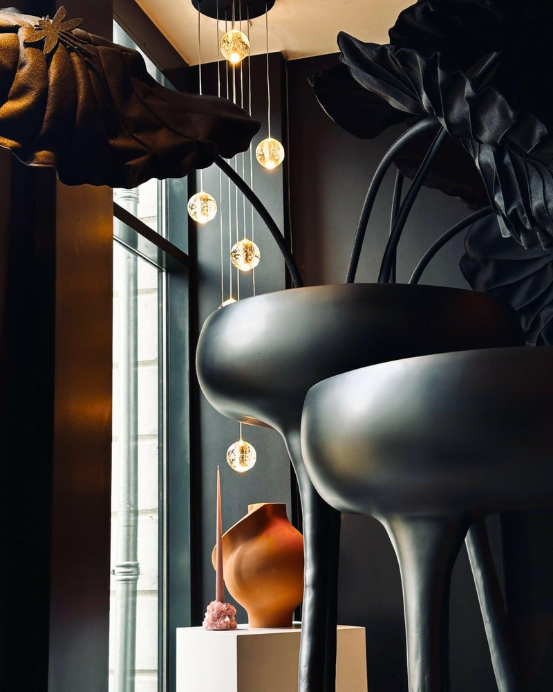 Luxe Interieurdesign met Sculpturale Accente-L4 Elvire-woonkamer-Luxe Interieurdesign met Sculpturale en Metallic Accenten-OBLY