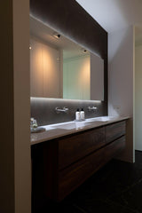 Luxe Penthouse in Vianen-INGE VAN POPPEL INTERIEURARCHITECTUUR-bakstenen roomdivider,designklassiekers interieur,Keuken,lichte villa inrichting,luxe villa bosrand,luxe woonkeuken,nieuwbouwvilla interieur,open woonruimte,warme leefkeuken-Stijlvol Penthouse in Vianen-OBLY
