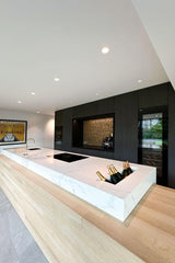 Luxe villa met exclusief maatwerkinterieur-Joolsdesign-Badkamer inspiratie,Interieurarchitect,Interieurontwerp,Keuken met kookeiland,luxe badkamer,Luxe interieur,Maatwerk interieur,Maatwerk kasten,maatwerk keuken,totaalinterieur,villa interieur,woonkamer inspiratie-Luxe villa met maatwerkinterieur | Joolsdesign-OBLY