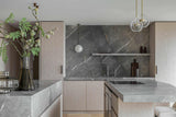 Luxueus verlicht appartement-Lichtadvies 010-Designverlichting interieur,eetkamer,Exclusief appartement,Modern lichtontwerp,Sfeervolle woonverlichting,Studio van der Poort,Verlichtingsplan op maat-luxueus-verlicht-appartement-OBLY