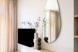 Maatwerk interieur met houten lattenwand en haard-studio stylez-design-interieur,eiken-vloer,haardombouw,houtaccenten,houten-lattenwand,interieur-op-maat,lattenwand,maatwerk-interieur,maatwerk-kastenwand,moderne-woning,visgraat-vloer,Woonkamer-Maatwerk interieur met houten lattenwand-OBLY