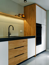 Maatwerk keuken met olijfhout en witte fronten-voermans-badkamermeubel,Houten keuken,Maatwerk interieur,maatwerk keuken,witte keuken-OBLY