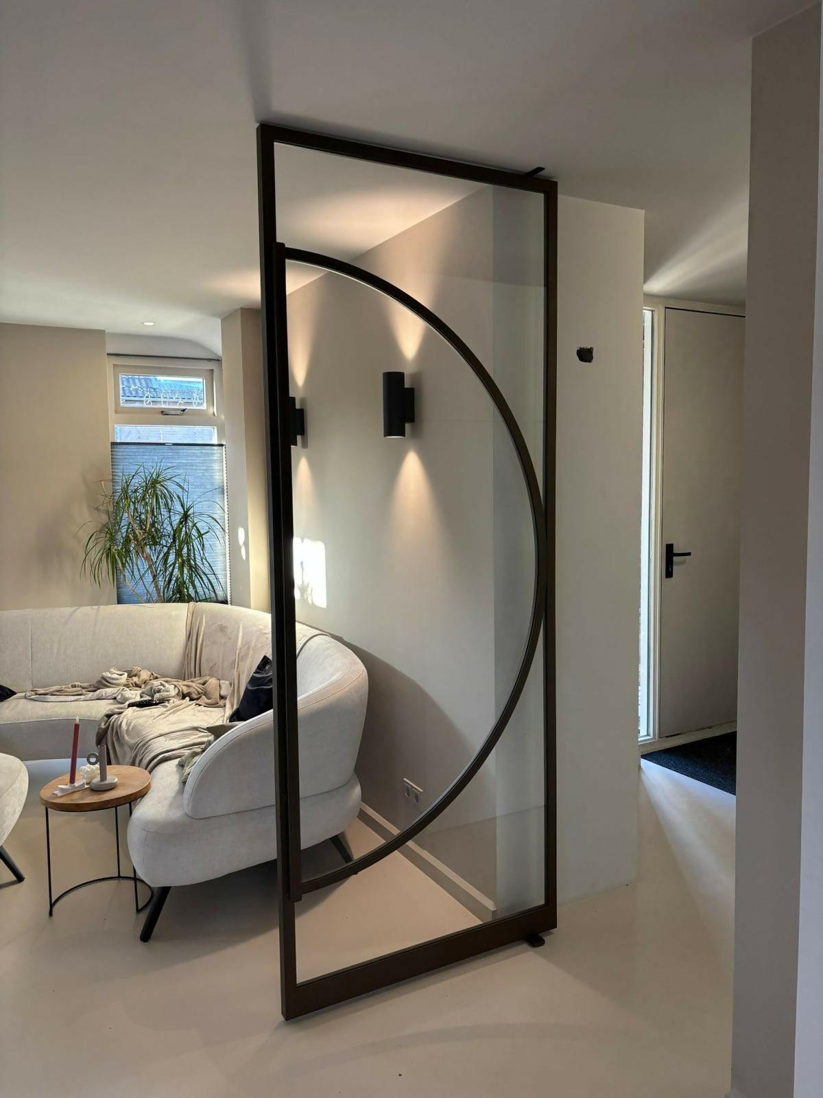 Maatwerk stalen glazen deur met rond detail-boermetaal-Woonkamer-OBLY