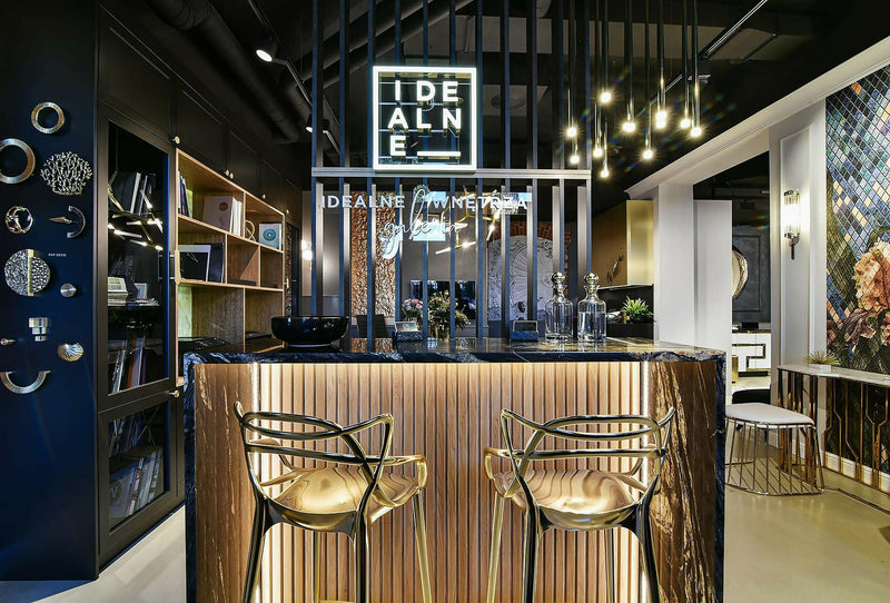 Maatwerk wandbekleding voor Galeria Idealine-Dennis v Zanden-woonkamer-Luxe Wandbekleding voor Galeria Idealine Showroom in Polen-OBLY