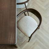 Massief Houten Eettafel | Modern Design & Tijdloze Uitstraling-Lijn M-eettafel,houten tafel,maatwerk meubel,massief houten eettafel,moderne eettafel-OBLY