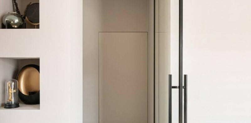 Modern interieur met strakke kastenwand-MERENO-Keuken-Modern interieur met strakke kastenwand-OBLY