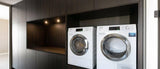 Modern interieur met strakke kastenwand-MERENO-Keuken-Modern interieur met strakke kastenwand-OBLY