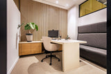 Modern praktijkinterieur met warme houtaccenten-Witteveen interieur architecten-houten wandafwerking,luxe praktijkruimte,maatwerk balie,modern kantoorinterieur,praktijkinterieur,wachtkamer inspiratie,zakelijke inrichting,zorginterieur-Modern Praktijkinterieur met Warme Houtaccenten -OBLY