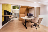 Modern praktijkinterieur met warme houtaccenten-Witteveen interieur architecten-houten wandafwerking,luxe praktijkruimte,maatwerk balie,modern kantoorinterieur,praktijkinterieur,wachtkamer inspiratie,zakelijke inrichting,zorginterieur-Modern Praktijkinterieur met Warme Houtaccenten -OBLY