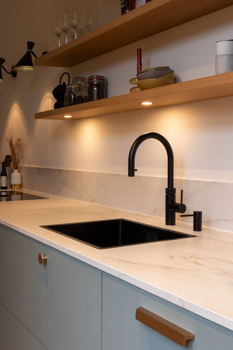 Moderne Charme in Jaren '30 Woning-OBLY-Jaren '30 Huis met Moderne Charme | Stijlvolle Renovaties en Design-OBLY