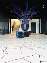 Moderne Kantoorruimte met Designaccenten-L4 Elvire-woonkamer-Herinrichting Moderne Kantoorruimte met Design Tapijt & Glazen Wanden-OBLY
