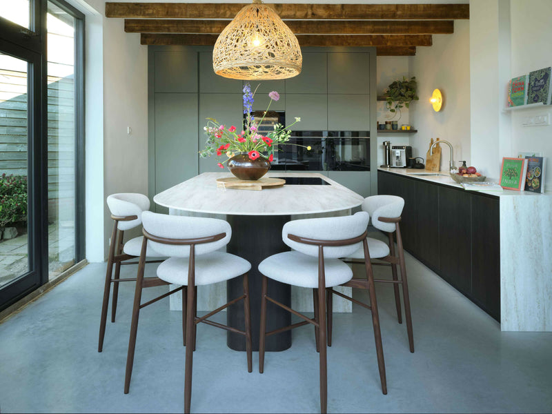Moderne Maatwerk Keuken met Groen en Houtaccenten-OBLY-Moderne Maatwerk Keuken – Groen & Hout met Duurzaam Werkblad-OBLY