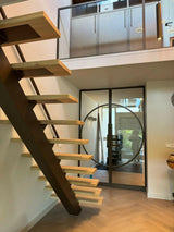 Moderne Middenboom-OBLY-eiken tredes,maatwerk trap,middenboom trap,stalen balustrade-Maatwerk middenboom trap met eiken treden & stalen balustrade-OBLY