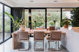 Moderne Villa met Luxe Interieur-OBLY-Moderne Villa | Stijlvolle 70’s Update door OH Studi-OBLY