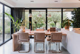 Moderne Villa met Luxe Interieur-OH Studio-Hoogwaardig wonen,Interieurontwerp,Jaren 70 stijl,Luxe interieur,Organische vormen,Retro invloeden,Tijdloos design,Woonkamer-Moderne Villa | Stijlvolle 70’s Update door OH Studi-OBLY
