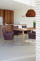 Moderne design vloer in minimalistisch interieur-Berkers Vloeren-buitenmeubelen,modern interieur,modern wonen,natuurlijke materialen,tijdloos interieur,Vloeren-Moderne vloer in rustig interieur-OBLY