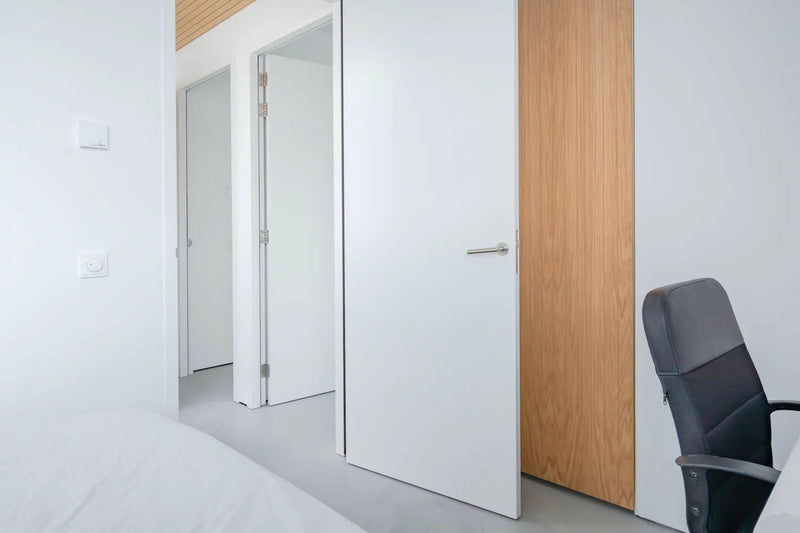 Moderne gietvloer Oosterhout-Glad gietvloeren-Moderne Gietvloer Oosterhout – Glad Gemixt Kristal & Glad Pro Steenkle-OBLY