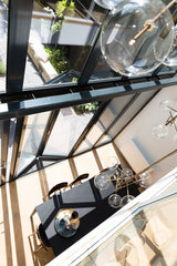 Moderne uitbouw met glazen vouwwand naar luxe stadstuin-Goes serres-aluminium vouwwand,binnen buiten living,glazen vouwwand,luxe leefkeuken,moderne achtertuin,moderne uitbouw,moderne woning renovatie,open leefruimte,uitbouw met vouwwand,uitbouw stadswoning-Moderne uitbouw met glazen vouwwand naar tuin-OBLY