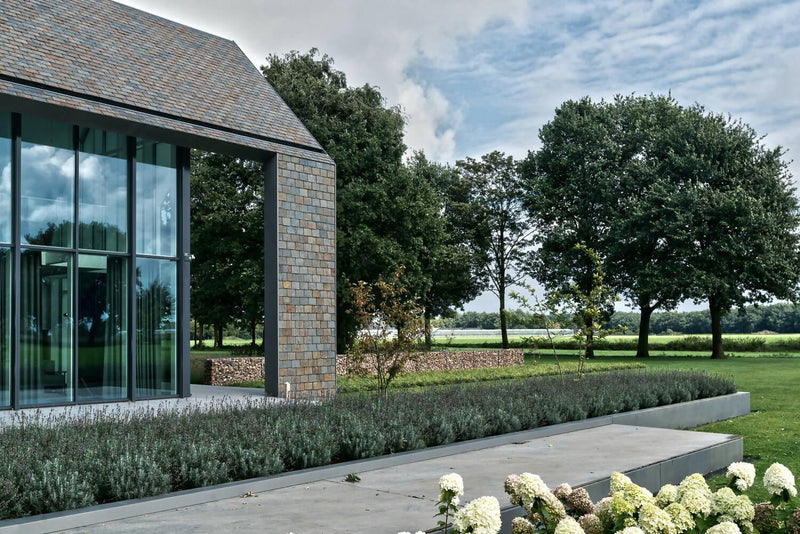 Moderne villa met prachtig uitzicht-B-TOO-Exterieur-Moderne villa met prachtig uitzicht-OBLY